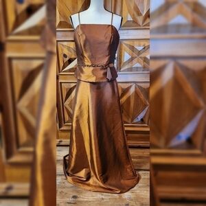 Jordan Fashions 2 Piece Formal Gown Sz 6